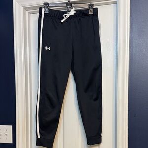 2 Identical Pairs of Under Armour Kids  Boys or Girls, Joggers - Youth Large